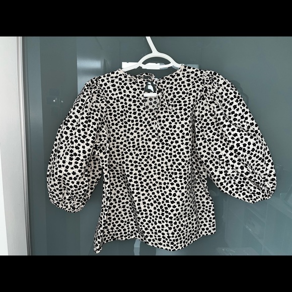 H&M puff sleeve top - Picture 4 of 6